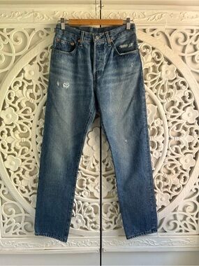 Levi’s 501 Original Distressed High Rise Straight Leg Jeans W27